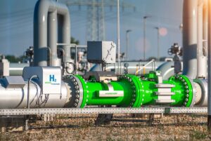 Duto de gás em planta de produção de hidrogênio verde | Foto: Shutterstock